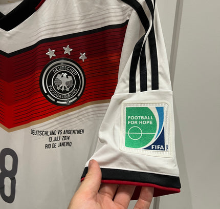 Germany home 2014 #8 Özil (M) 9/10