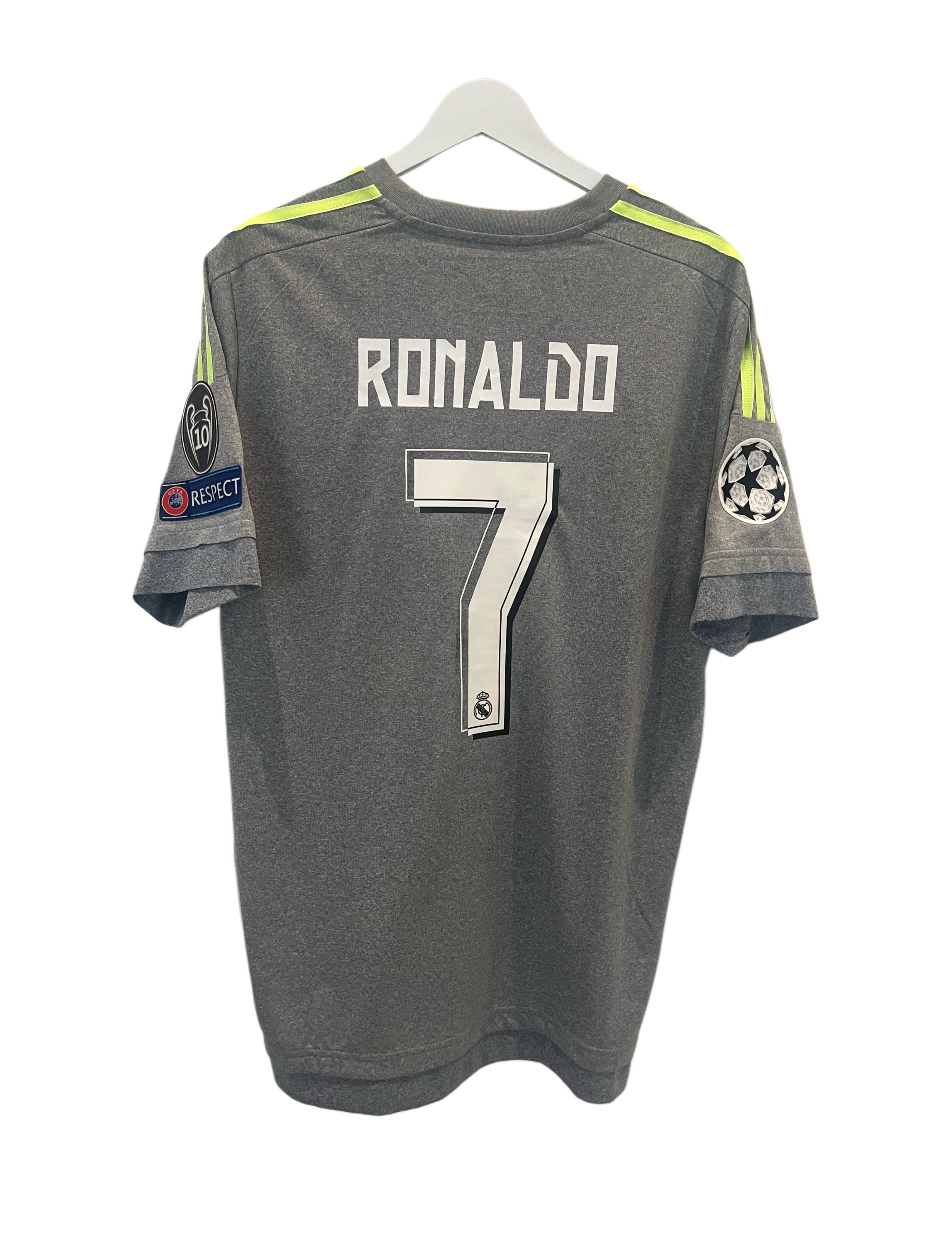 Real Madrid away 2015/2016 #7 Ronaldo (XL) 9/10