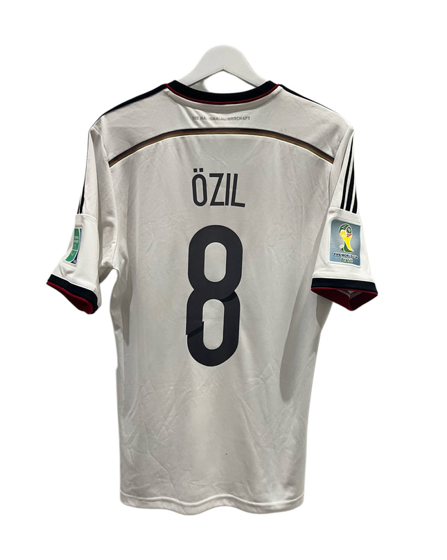 Germany home 2014 #8 Özil (M) 9/10